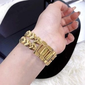 Banda para Apple Watch corazones dorado acero inox